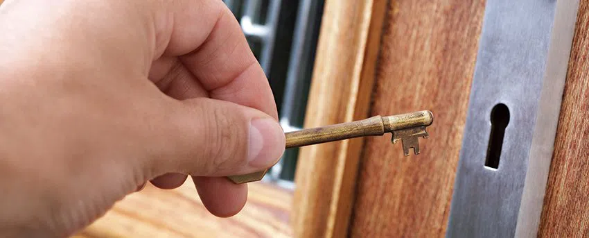 Central Locksmith Store Duarte, CA 626-264-9908 - lockout-service-01